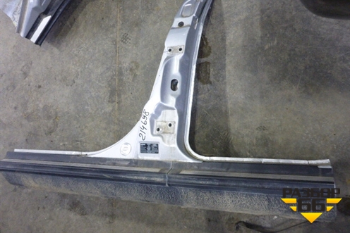 Порог со стойкой левый (LONG) для Audi A8 с 1998-2003г (А8)