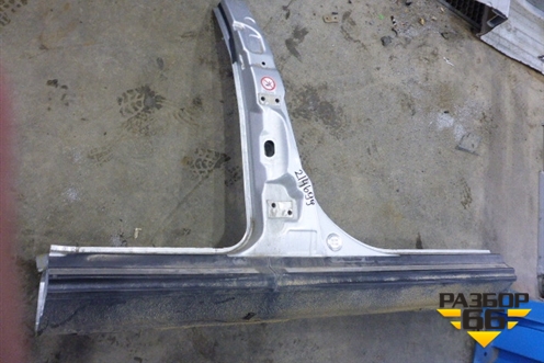 Порог со стойкой правый (LONG) для Audi A8 с 1998-2003г (А8)
