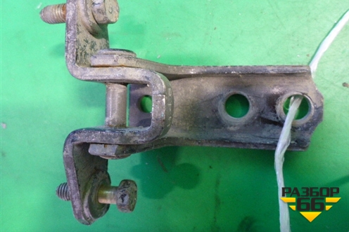 Петля двери передней правой нижняя (MR302270) для Mitsubishi Lancer-9  с 2003-2008г (Лансер)