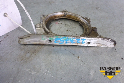 Крышка коленвала задняя (1.6л 4G18) для Mitsubishi Lancer-9  с 2003-2008г (Лансер)