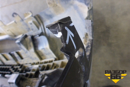 Бампер передний (после 2014г под парктроник и омыватели) для Land Rover Discovery 4 с 2009-2016г (Дискавери)