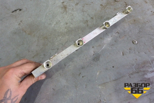 Рейка топливная рампа для TAGAZ Vega (Вега)