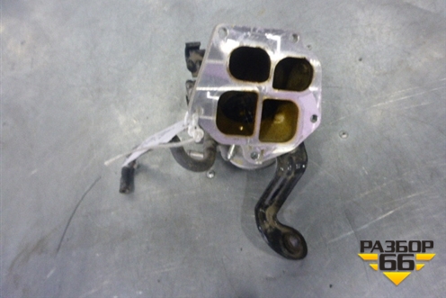 Заслонка дроссельная электрическая (30л) для Lexus RX 300/330/350 с 2003-2009г (РХ)