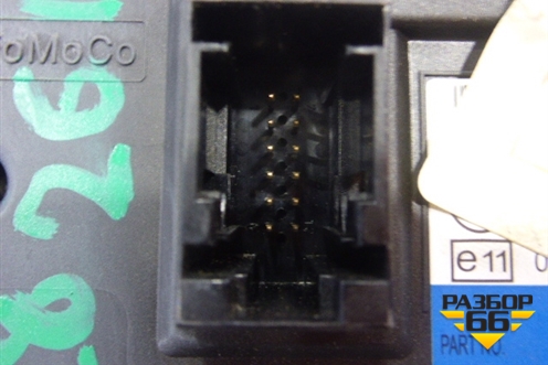 Дисплей информационный (CM5T18B955AB) для Ford Focus 3 с 2011г (Фокус)