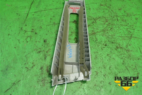 Обшивка стойки центральная верхняя левая (GJ6A68211) для Mazda Mazda 6 (GG) с 2002-2007г