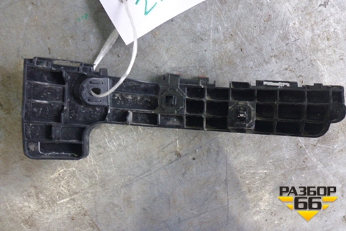 Кронштейн заднего бампера правый (под фонарь) (5215548030) для Lexus RX 300 c 2009-2015г (РХ)