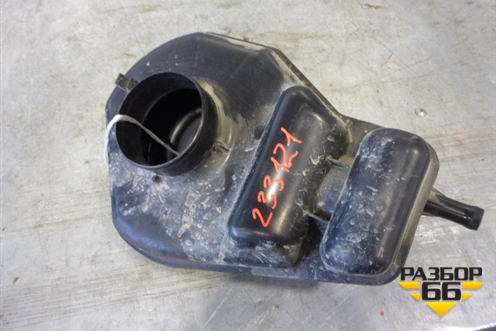 Резонатор воздушного фильтра для Nissan Teana (J31) с 2003-2008г (Теана)