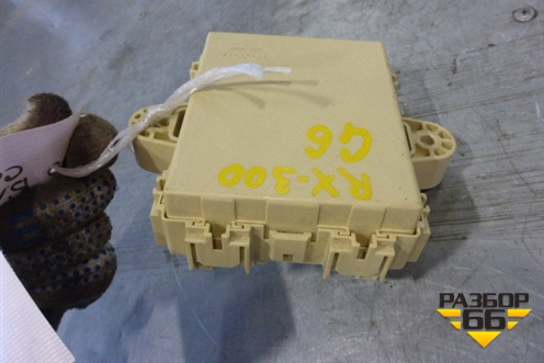 Блок предохранителей салонный (в багажник) для Lexus RX 300/330/350 с 2003-2009г (РХ)