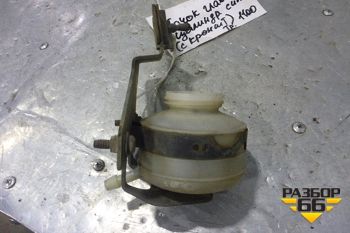 Бачок главного цилиндра сцепления  (1381561) для Scania 5 R Series с 2004-2016г