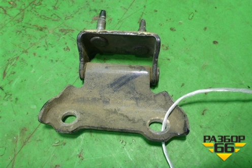 Петля двери багажника (6881048010) для Lexus RX 300/330/350 с 2003-2009г (РХ)