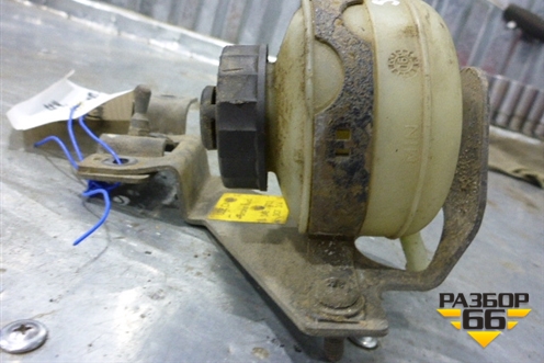 Бачок тормозной  (с кронштейном) для Scania 4 Series с 1995-2005г