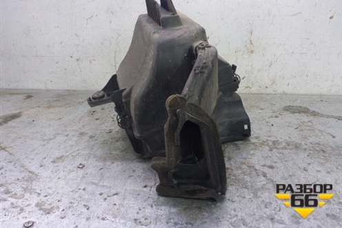 Корпус воздушного фильтра для BMW X3 E83 с 2004-2010г (Х3 Е83)