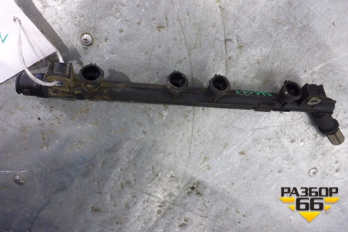 Рейка топливная рампа (1.4л 350A1) для Fiat Grande Punto с 2005г (Гранде Пунто)