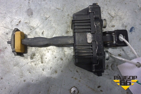 Ограничитель двери передней левой для BMW X5 E70 с 2007-2013г (Х5 Е70)