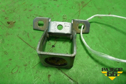 Петля двери багажника (46832829) для Fiat Grande Punto с 2005г (Гранде Пунто)