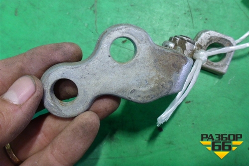 Петля двери передней правой верхняя для Ford Focus 1 с 1998-2004г (Фокус)