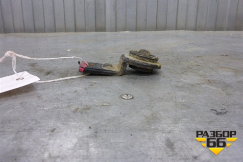 Кронштейн радиатора верхний (253332F000) для Kia Cerato с 2003-2009г (Серато 1)