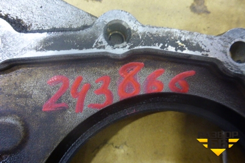 Крышка коленвала задняя (1.5л G4EC) для Kia Cerato с 2003-2009г (Серато 1)