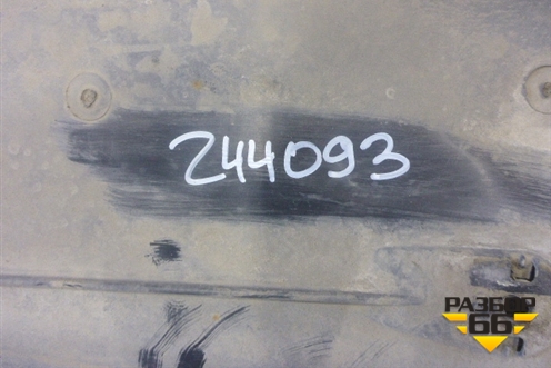 Защита антигравийная правая для Seat Ibiza с 2008-2017г (Ибица)