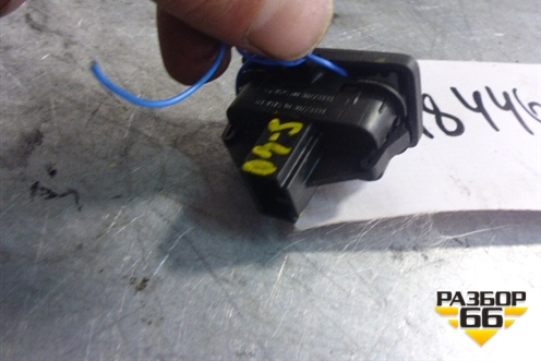 Кнопка центрального замка для Volvo S40 с 2004-2012г (C40)