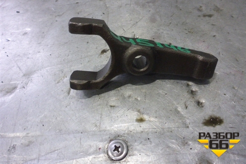 Кронштейн форсунки прижимная планка (CURSOR 10 F3AEE) для Iveco Stralis с 2007г (Стралис)