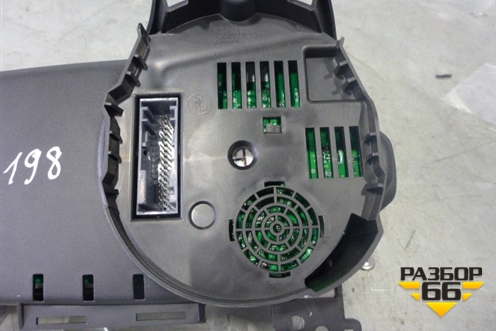 Щиток приборов (95933101) для Chevrolet Aveo (Т300) с 2011г (Авео Т300)