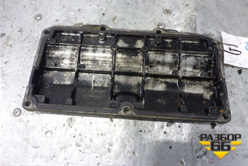 Крышка блока цилиндров (рокерного вала DC1108) (1835795) для Scania 5 R Series с 2004-2016г