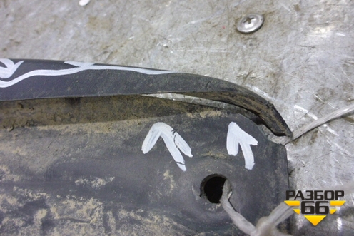 Брызговик задний левый (5370B277) для Mitsubishi ASX с 2010г (АСХ)