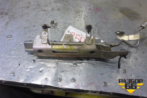 Рейка топливная рампа (1.6л) для Nissan Tiida (C11X) с 2004-2013г (Тиида)