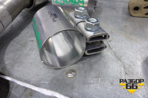 Насадка на глушитель (новая комплект) (18309806429) для Mini Countryman R60 с 2010г (Кантримен)