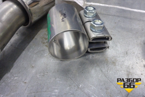 Насадка на глушитель (новая комплект) (18309806429) для Mini Countryman R60 с 2010г (Кантримен)