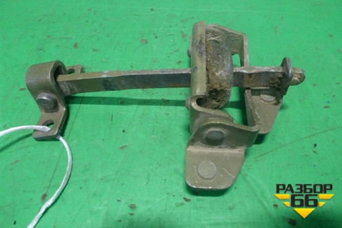 Ограничитель двери правой  (1930649) для Scania 5 R Series с 2004-2016г