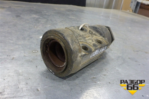 Кронштейн крепления торсиона  (левый) (1076745) для Volvo TRUCK FH с 2002-2008г (ФШ)