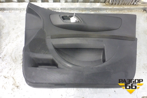 Обшивка двери передней правой под электрику (5ти дверный кузов) (96838943XT) для Citroen C4 с 2005-2011г (С4)