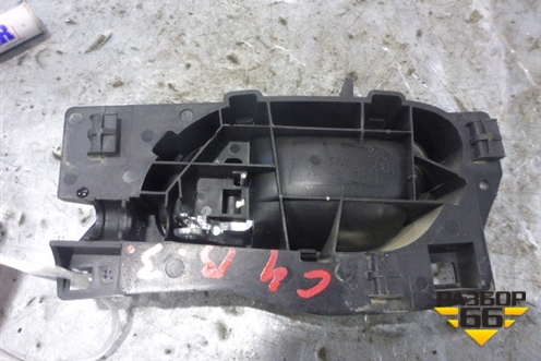 Ручка внутренняя двери задней правой (9657086177) для Citroen C4 с 2005-2011г (С4)