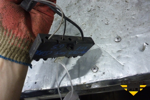 Антенна электрическая (9647837380) для Peugeot 407 с 2004г