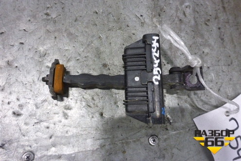 Ограничитель двери передней правой для BMW 1-серия Е87/E81 с 2004-2011г