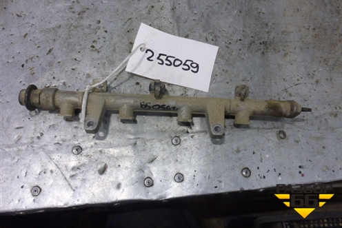 Рейка топливная рампа (1.4л G4EE) (3530426695) для Kia Rio с 2005-2011г (Рио 2)