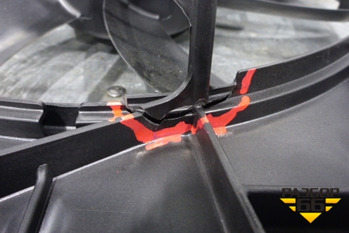 Вентилятор охлаждения радиатора (в сборе новый) (4805156) для Chevrolet Captiva с 2006-2011г (Каптива 1 до рестаилинг)