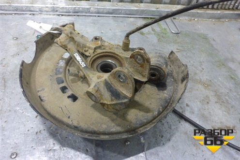 Кулак задний левый (4.8л) для Porsche Cayenne с 2003-2010г (Каен)