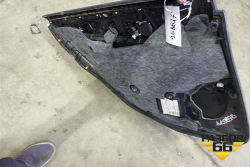 Обшивка двери задней правой под электрику (седан) для Mercedes Benz E-Klass W212 с 2009-2016г (Е)