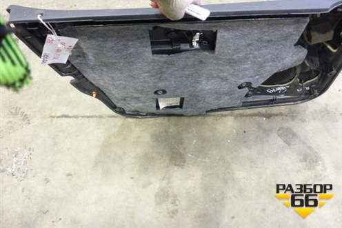 Обшивка двери передней правой под электрику для Mercedes Benz E-Klass W212 с 2009-2016г (Е)