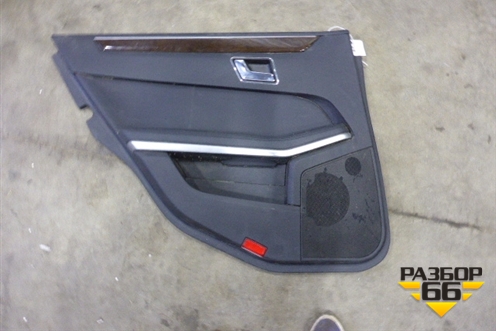 Обшивка двери задней левой под электрику (седан) для Mercedes Benz E-Klass W212 с 2009-2016г (Е)