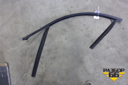 Уплотнитель двери (передней правой на рамку) для Mercedes Benz E-Klass W212 с 2009-2016г (Е)