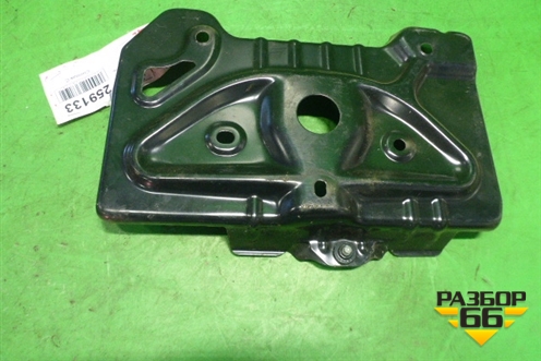 Площадка под аккумулятор (A2126200018) для Mercedes Benz E-Klass W212 с 2009-2016г (Е)