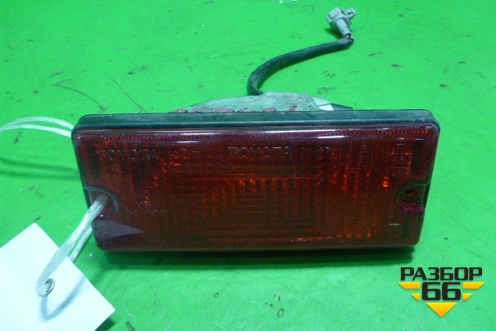 Фонарь задний стоп сигнал (в накладку двери багажника) для Toyota Rav-4 с 2006-2013г (Рав 4)