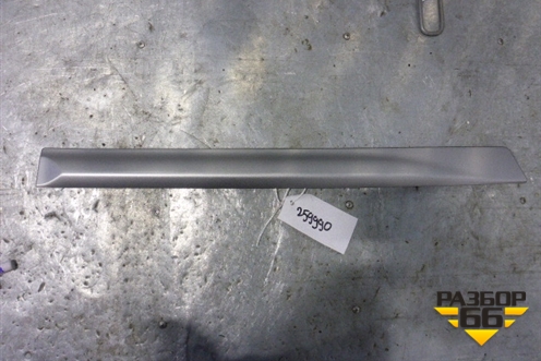 Накладка двери задней правой (новая) (95970764) для Chevrolet Orlando с 2011г (Орландо)