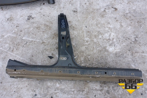 Порог со стойкой правый для Vortex Estina с 2008-2014г (Эстина)