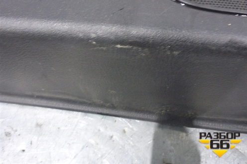 Обшивка двери задней левой под механику (хетчбэк) (96373556) для Peugeot 307 с 2001-2007г