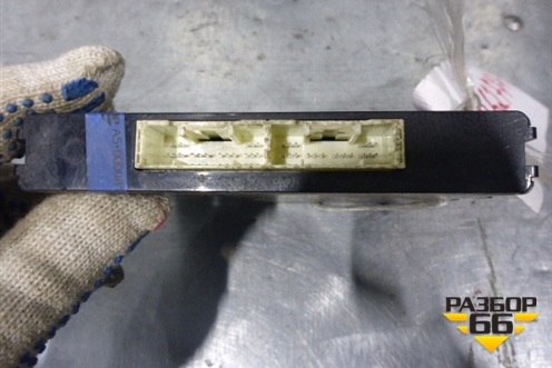 Блок электронный (управления бортовой сети) (8968160020) для Toyota Land Cruiser Prado(150) с 2009г (Ленд Крузер Прадо)